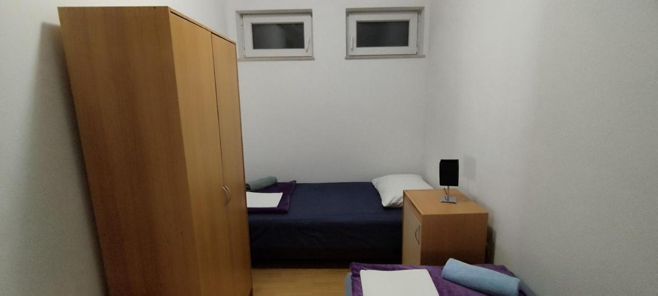 Apartment Strbic Ploce  Buitenkant foto